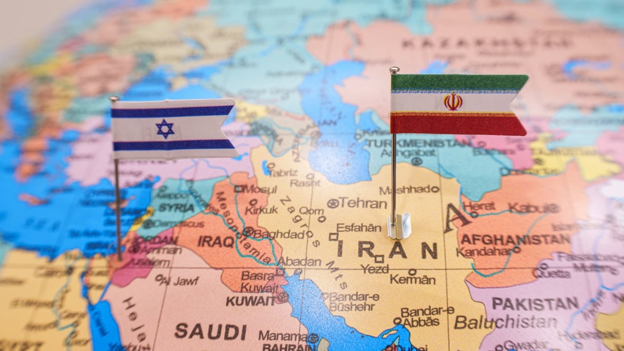 JUST IN : Bitcoin Plummets on Israel-Iran Conflict, Bitcoin Liquidations Surge to $1.16 Billion, and More — Week in Review – The Weekly Bitcoin News